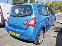 RENAULT TWINGO