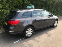 VAUXHALL ASTRA