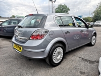 VAUXHALL ASTRA