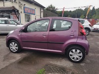 PEUGEOT 107