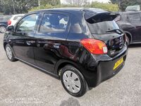 MITSUBISHI MIRAGE