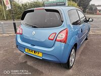 RENAULT TWINGO